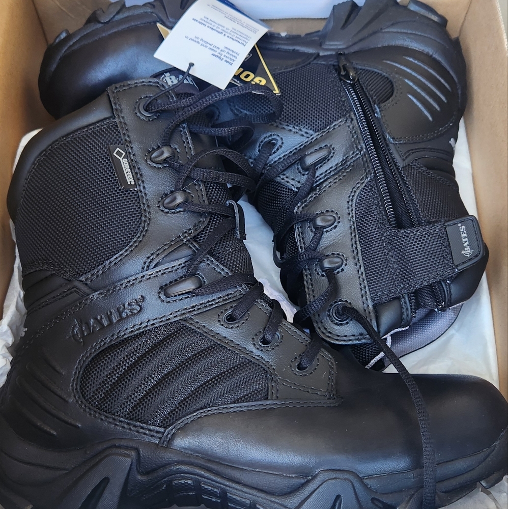 Bates tactical boots